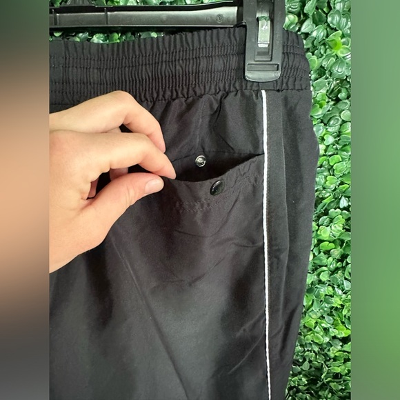 Y2K Black Nike Wind Breaker Sweatpants - Picture 6 of 8